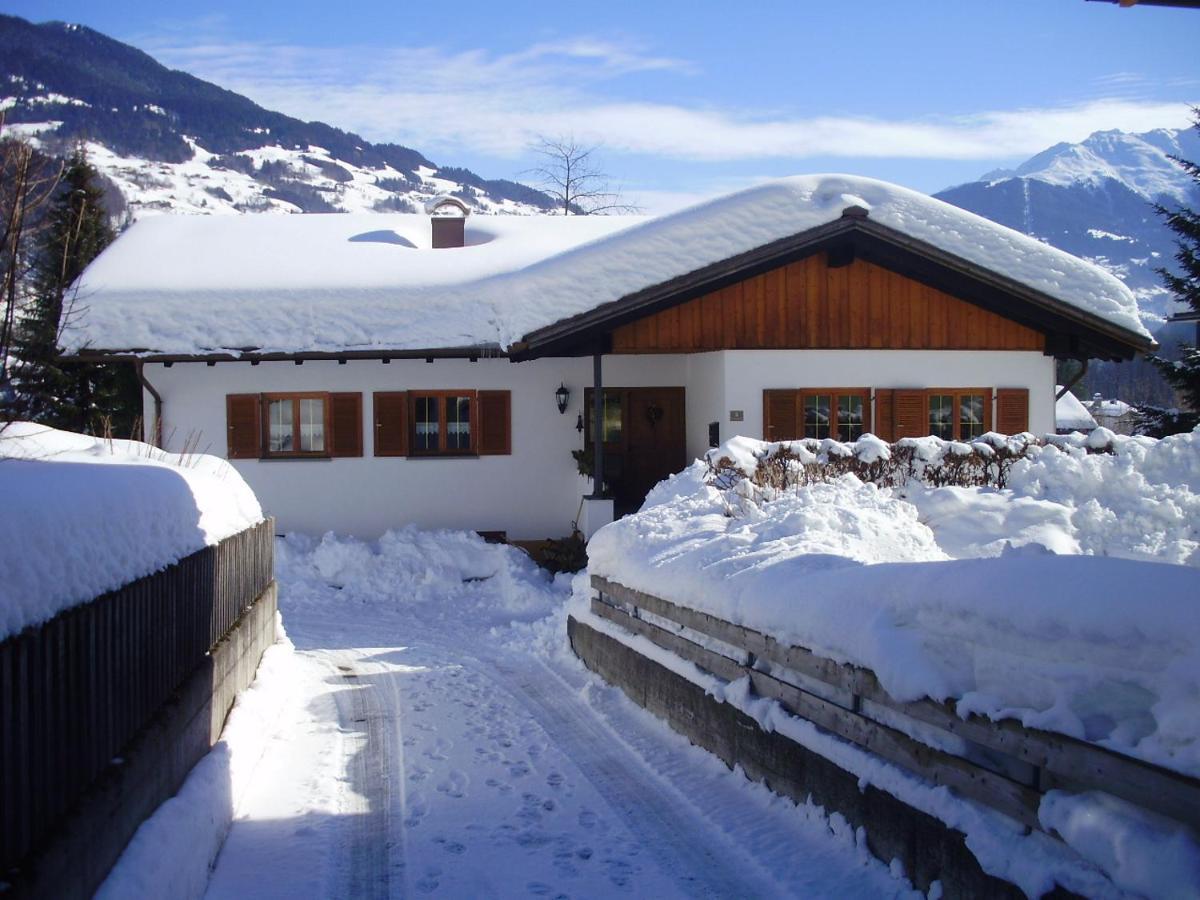 Montafon Alpen Chalet ฟานดันส์ ภายนอก รูปภาพ