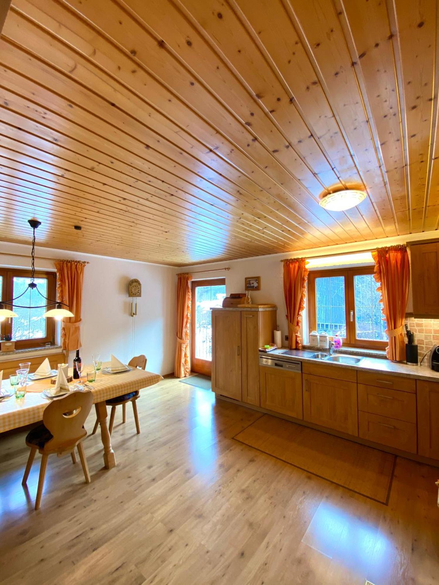 Montafon Alpen Chalet ฟานดันส์ ภายนอก รูปภาพ