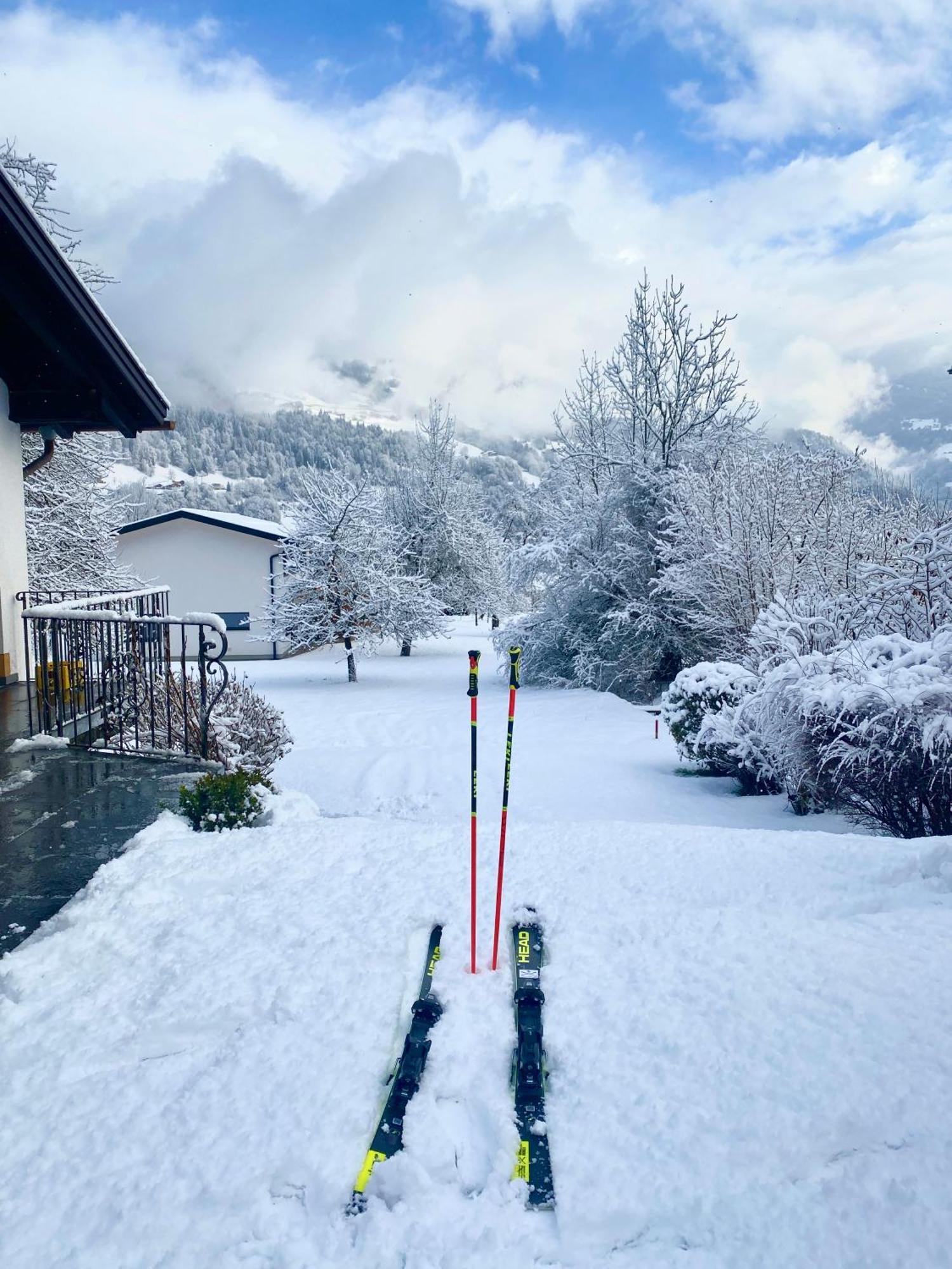 Montafon Alpen Chalet ฟานดันส์ ภายนอก รูปภาพ